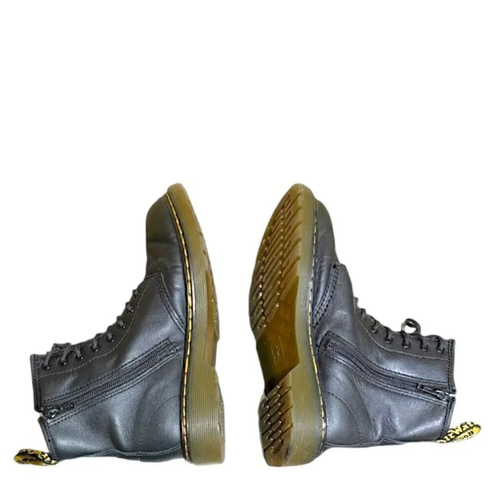 Dr. Martens 1460 J Pascal Leather Lace Up Boots in Black Kids Size 2